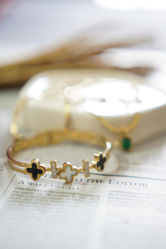Timeless Clover Bracelet